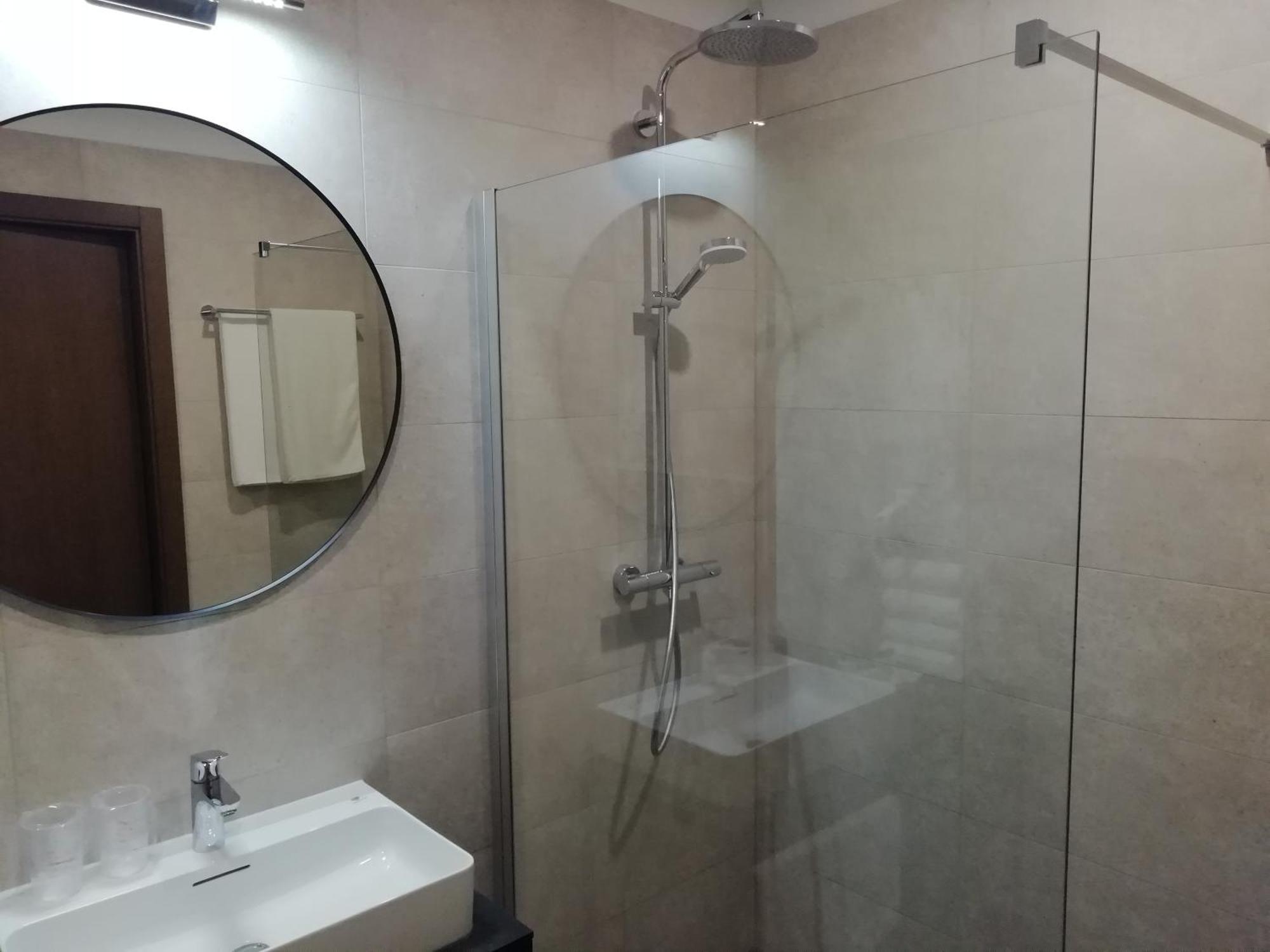 Inova Szálloda 4*